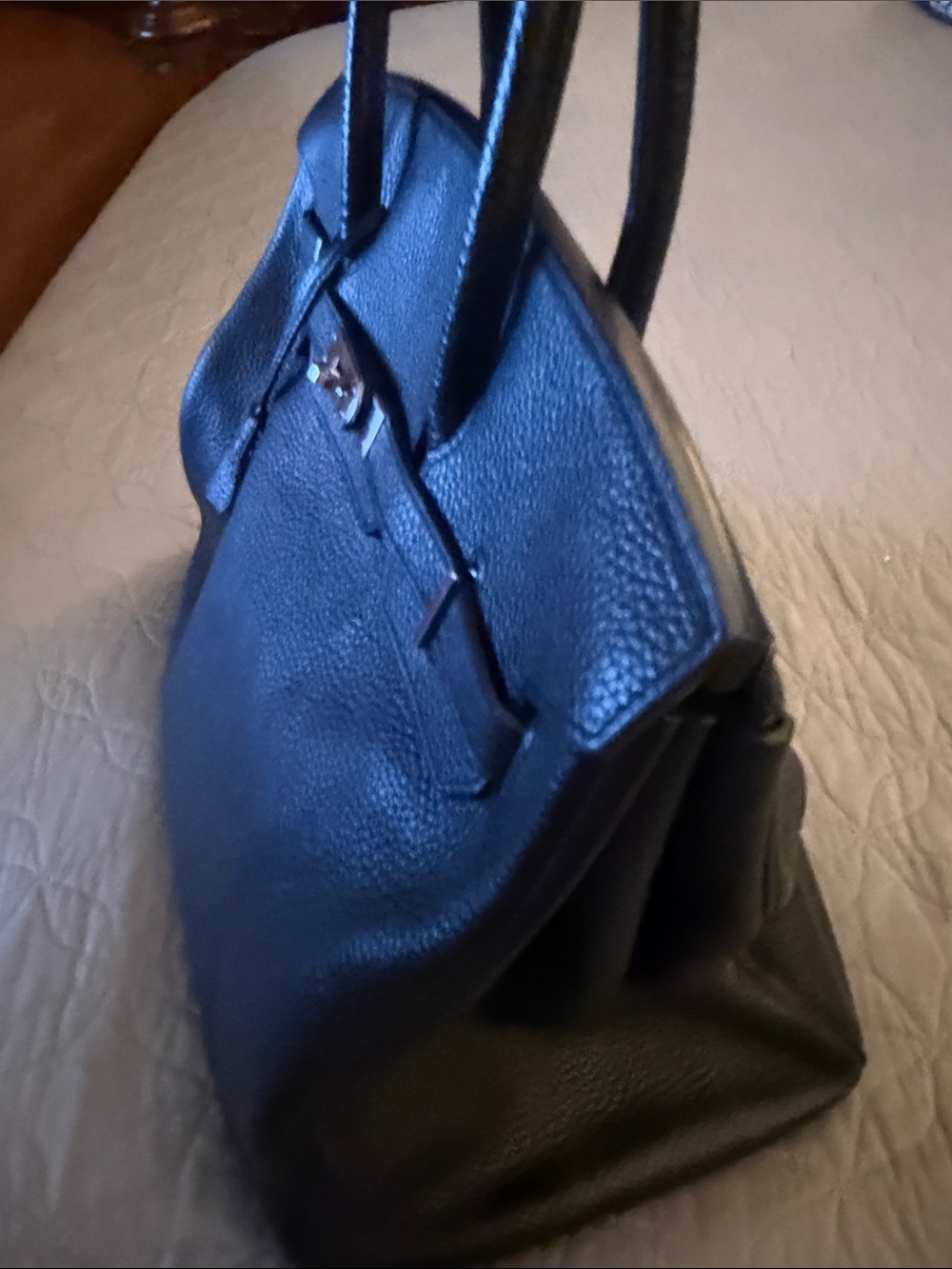 Black Leather woman Tote Bag with Silver Hardware - Picture 9 of 14